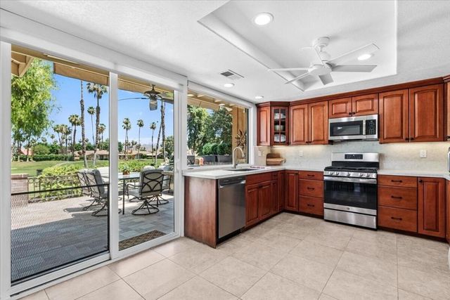 297 Paseo Primavera, Palm Desert, CA 92260