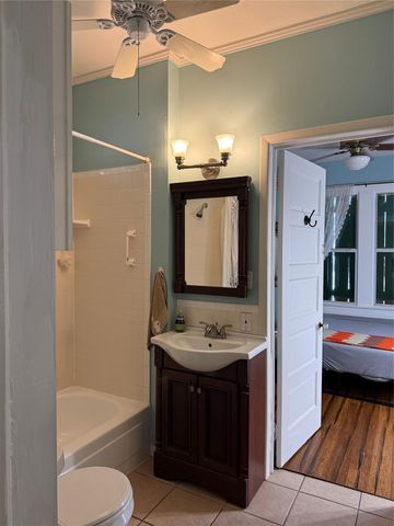 4416 Avenue R, Galveston, TX 77550