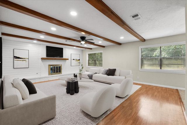 1106 Whitestone Lane, Houston, TX 77073