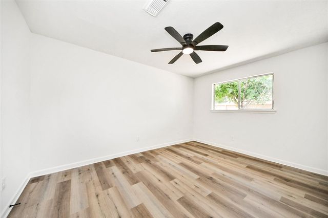 13122 Benford Drive, Houston, TX 77099