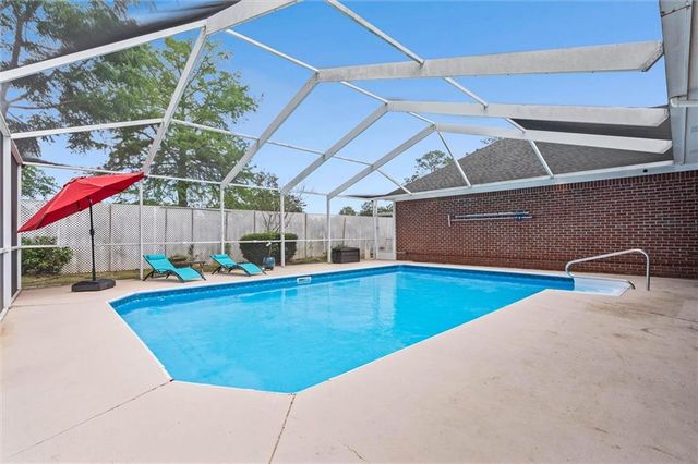 8280 Taddish Drive N, Mobile, AL 36695