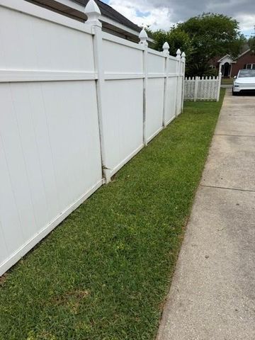 8280 Taddish Drive N, Mobile, AL 36695