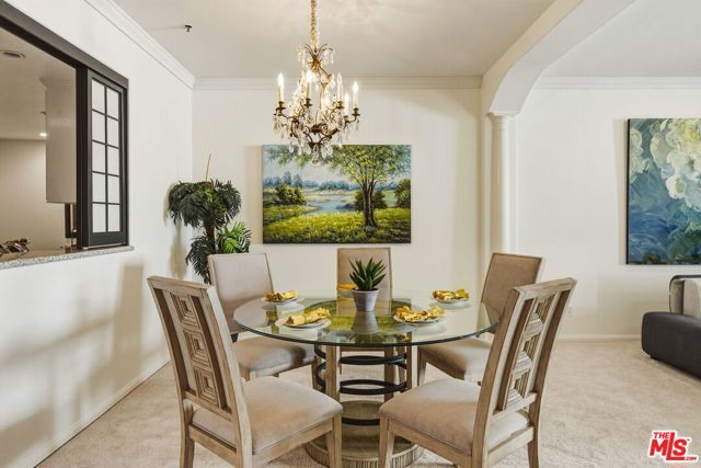 930 N Doheny Drive 308, West Hollywood, CA 90069