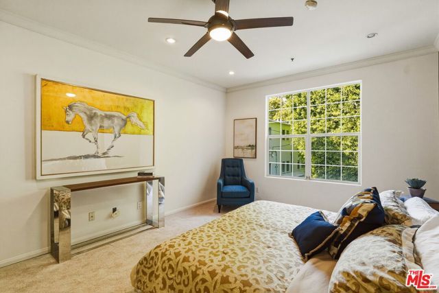 930 N Doheny Drive 308, West Hollywood, CA 90069