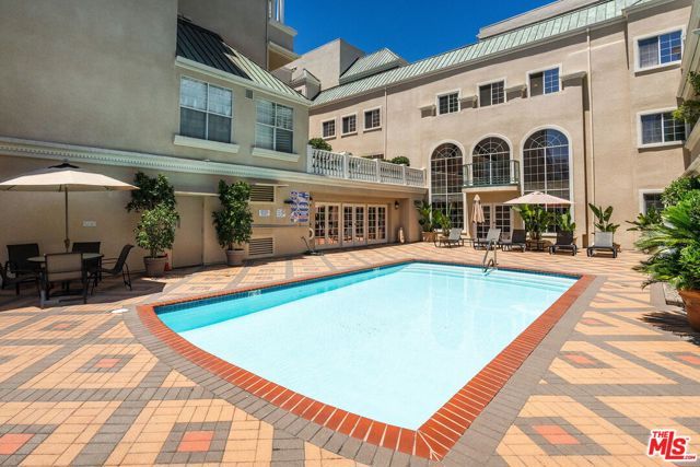 930 N Doheny Drive 308, West Hollywood, CA 90069