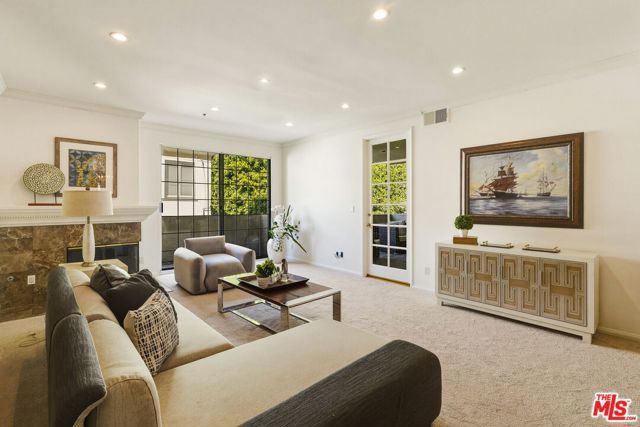 930 N Doheny Drive 308, West Hollywood, CA 90069