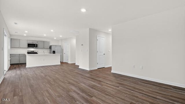 511 Chestnut Oak Drive, Sanford, NC 27332