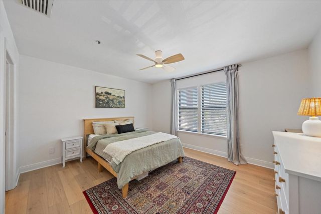 4002 CROCKERS LAKE BOULEVARD 21, Sarasota, FL 34238