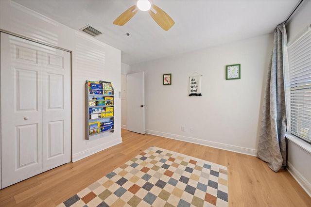 4002 CROCKERS LAKE BOULEVARD 21, Sarasota, FL 34238