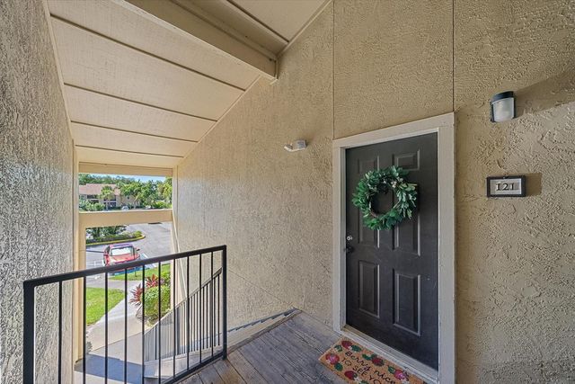 4002 CROCKERS LAKE BOULEVARD 21, Sarasota, FL 34238