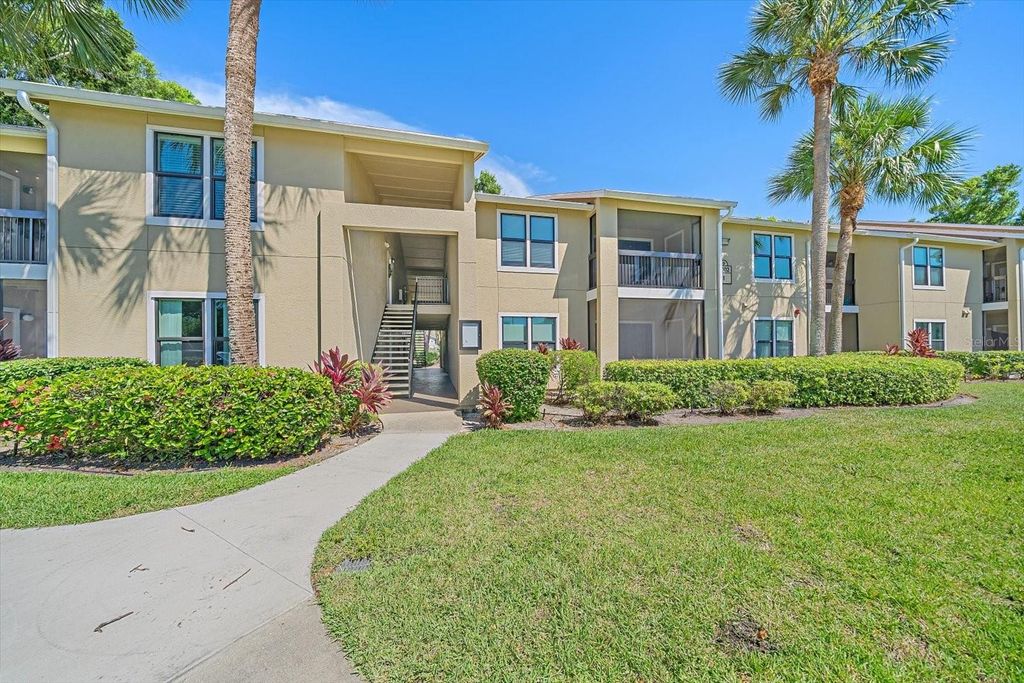 4002 CROCKERS LAKE BOULEVARD 21, Sarasota, FL 34238