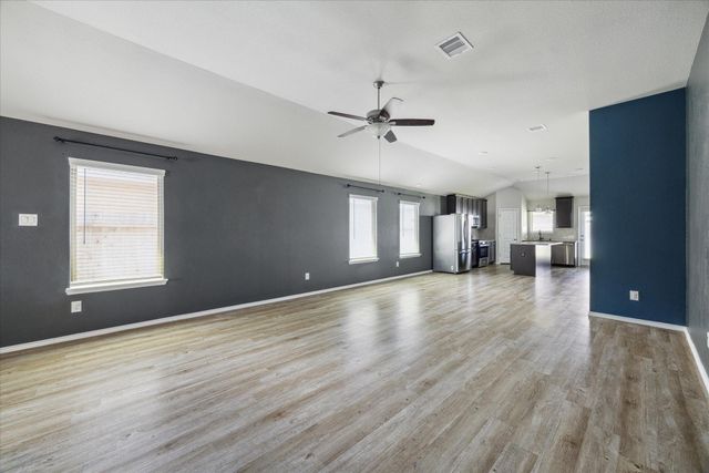 6747 Scarlet Sagebrush Street, Katy, TX 77433