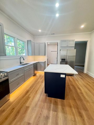 105 Tracy Street, Walterboro, SC 29488