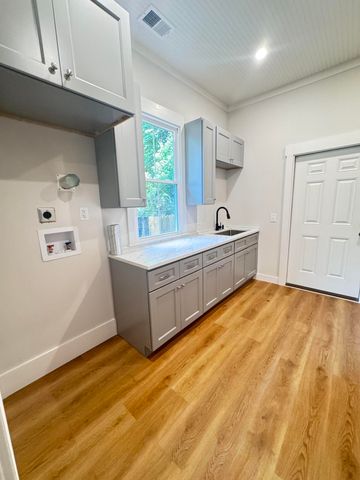 105 Tracy Street, Walterboro, SC 29488