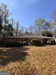 1516 Wesleyan Drive, Macon, GA 31210