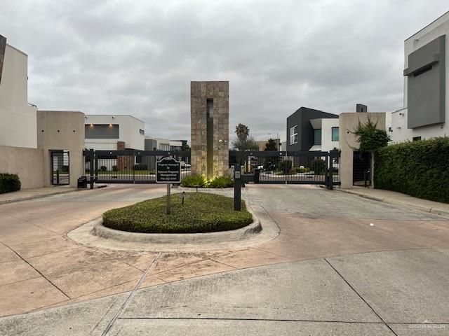 2403 S 42nd Lane, Mcallen, TX 78503