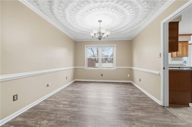 813 Arcadia RD, Chesapeake, VA 23320