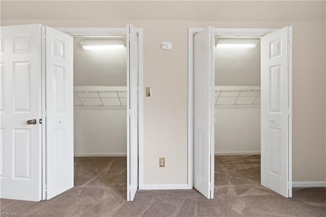 813 Arcadia RD, Chesapeake, VA 23320