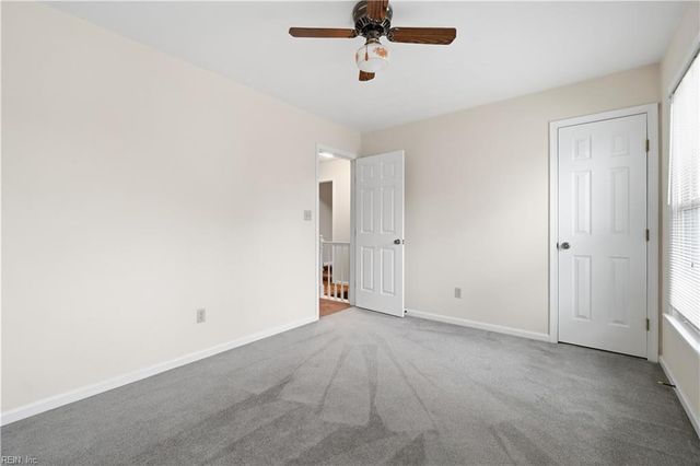 813 Arcadia RD, Chesapeake, VA 23320