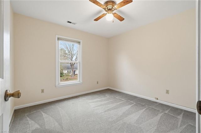 813 Arcadia RD, Chesapeake, VA 23320