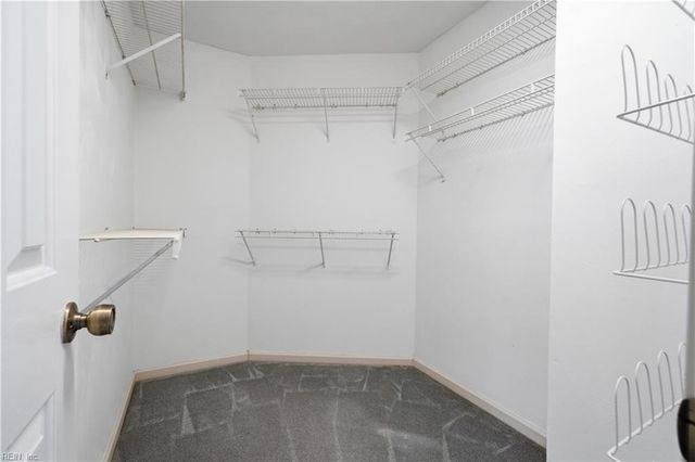 813 Arcadia RD, Chesapeake, VA 23320