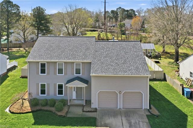 813 Arcadia RD, Chesapeake, VA 23320