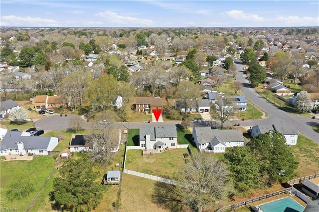 813 Arcadia RD, Chesapeake, VA 23320