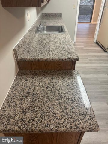 468 LYNETREE DR, West Chester, PA 19380