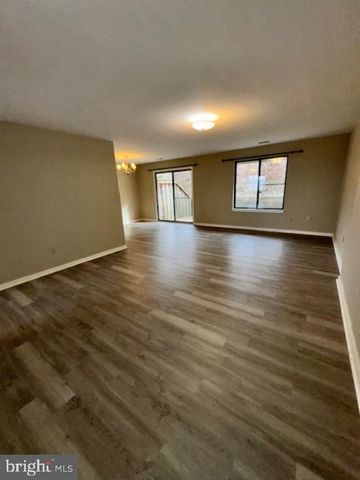 468 LYNETREE DR, West Chester, PA 19380