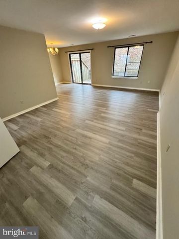 468 LYNETREE DR, West Chester, PA 19380