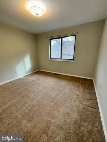 468 LYNETREE DR, West Chester, PA 19380