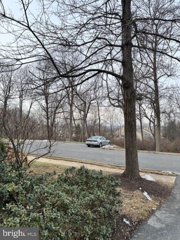 468 LYNETREE DR, West Chester, PA 19380