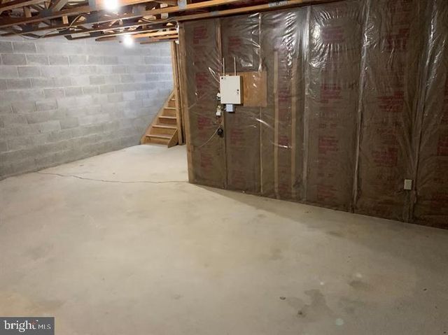 468 LYNETREE DR, West Chester, PA 19380