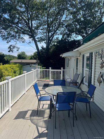 1661 Old Country Road 156D, Riverhead, NY 11901