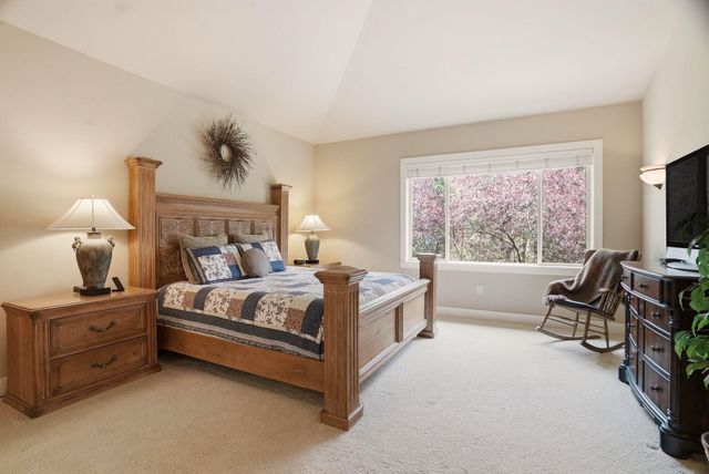 6107 S Summerwood St, Spokane, WA 99224