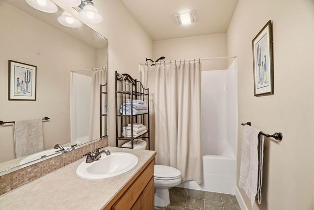 6107 S Summerwood St, Spokane, WA 99224