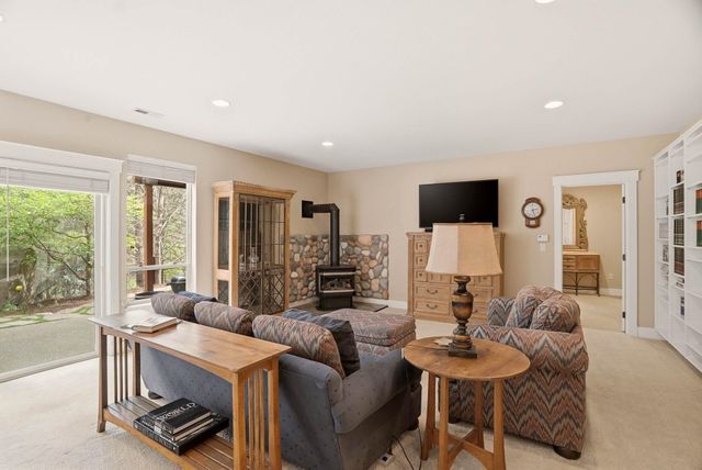 6107 S Summerwood St, Spokane, WA 99224