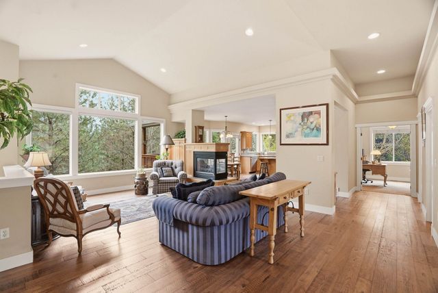 6107 S Summerwood St, Spokane, WA 99224