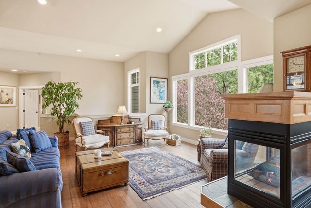 6107 S Summerwood St, Spokane, WA 99224