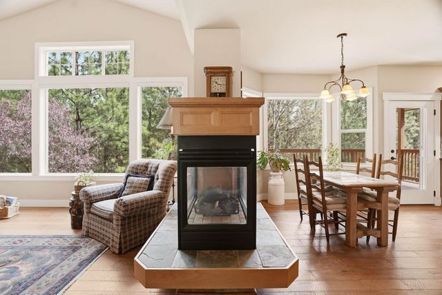 6107 S Summerwood St, Spokane, WA 99224