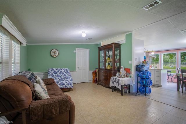 1856 Tampa AVE, Clewiston, FL 33440