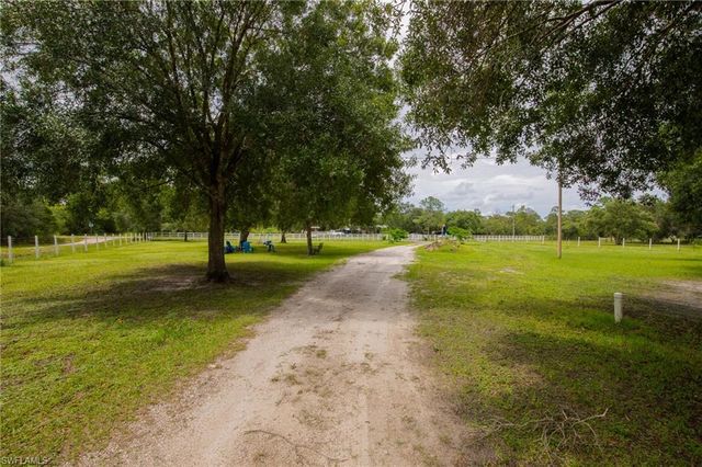 1856 Tampa AVE, Clewiston, FL 33440