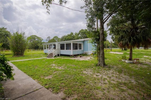 1856 Tampa AVE, Clewiston, FL 33440