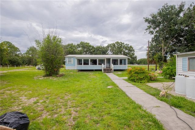 1856 Tampa AVE, Clewiston, FL 33440