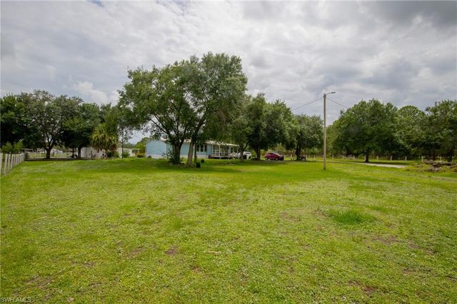 1856 Tampa AVE, Clewiston, FL 33440
