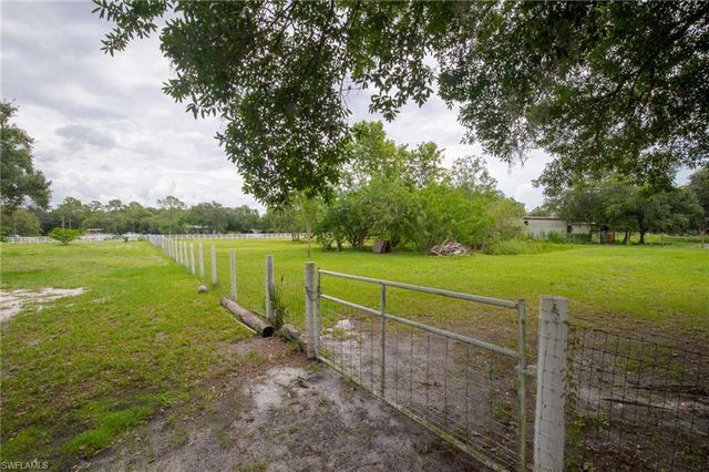 1856 Tampa AVE, Clewiston, FL 33440