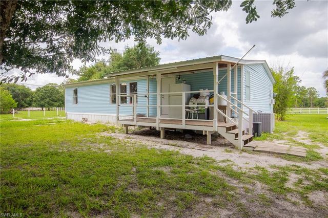 1856 Tampa AVE, Clewiston, FL 33440