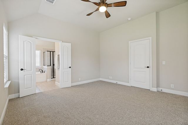 212 PROVIDENCE Drive, Van Alstyne, TX 75495