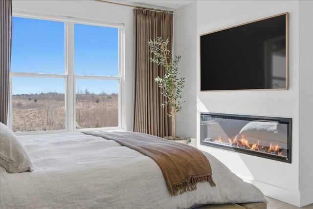 4717 Wild Horse Drive, Cedar Falls, IA 50613