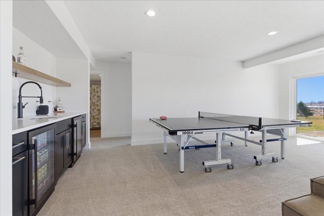 4717 Wild Horse Drive, Cedar Falls, IA 50613